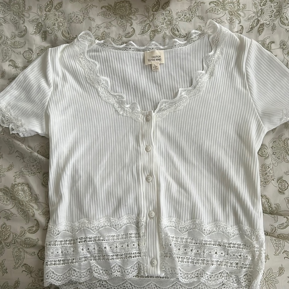 Cute blouse top